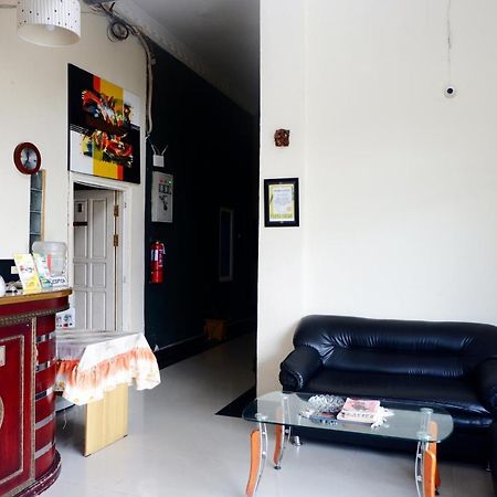 Olive Guest House Bumi Mas Raya Banjarmasin  Esterno foto