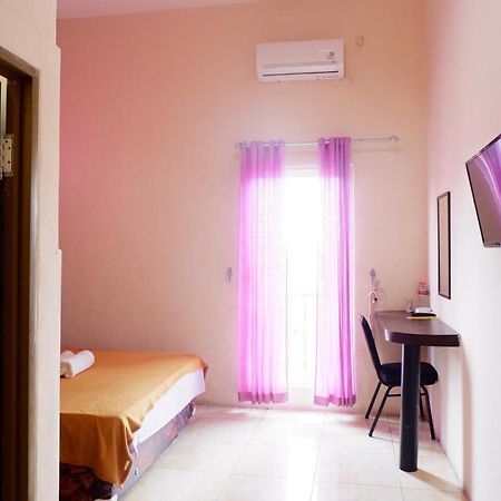 Olive Guest House Bumi Mas Raya Banjarmasin  Esterno foto