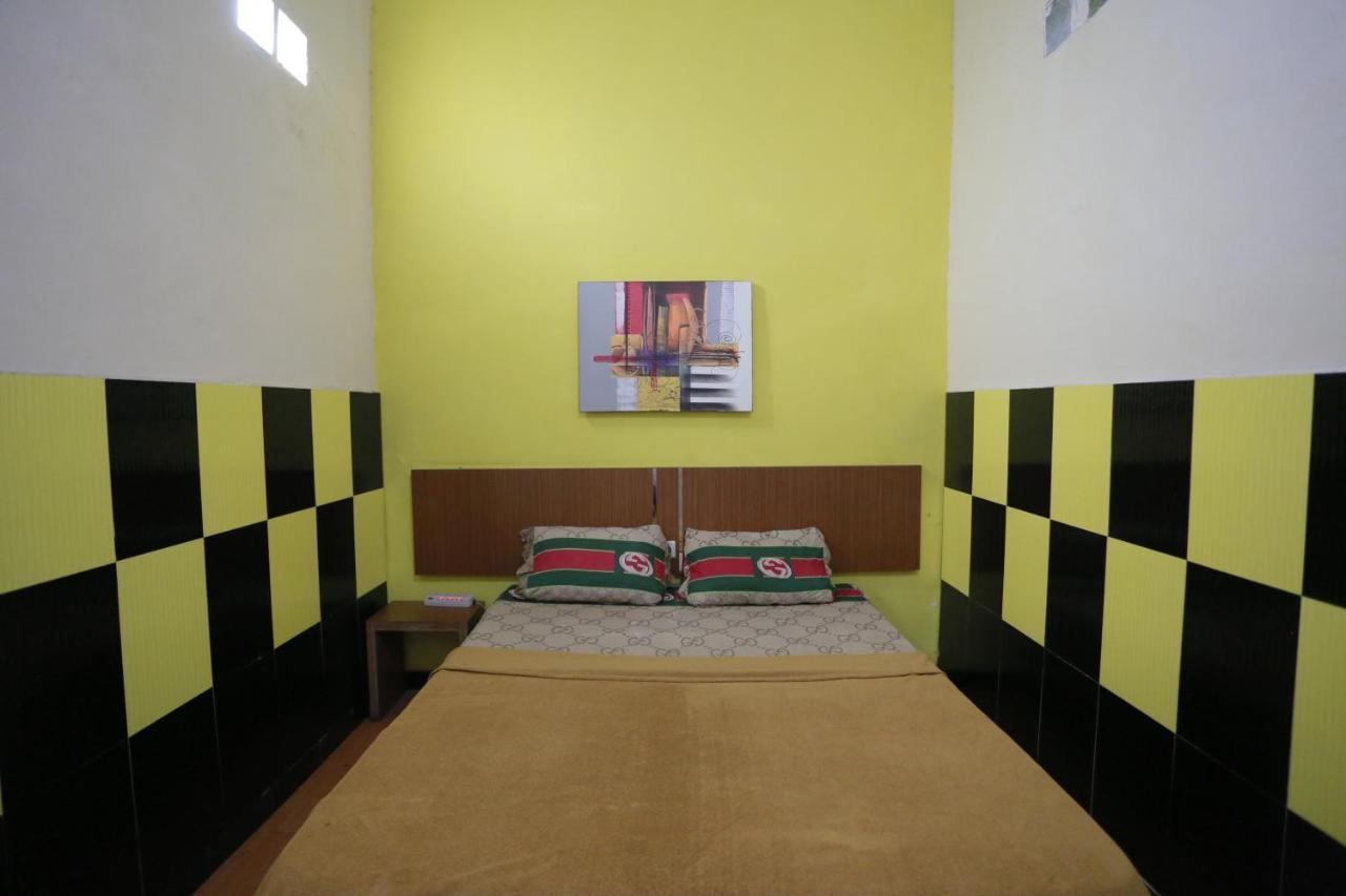 Olive Guest House Bumi Mas Raya Banjarmasin  Esterno foto